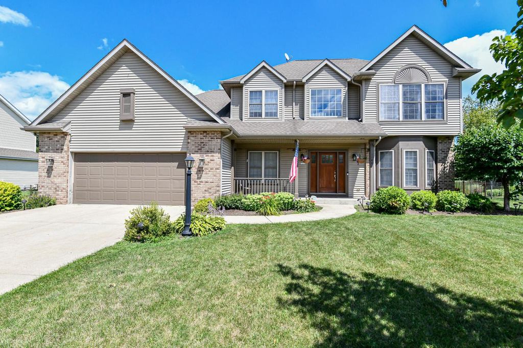11401 14th Ave, Kenosha, WI 53158