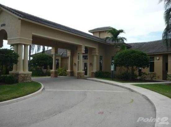 1301 Stonehaven Estates Dr, West Palm Beach, FL 33411