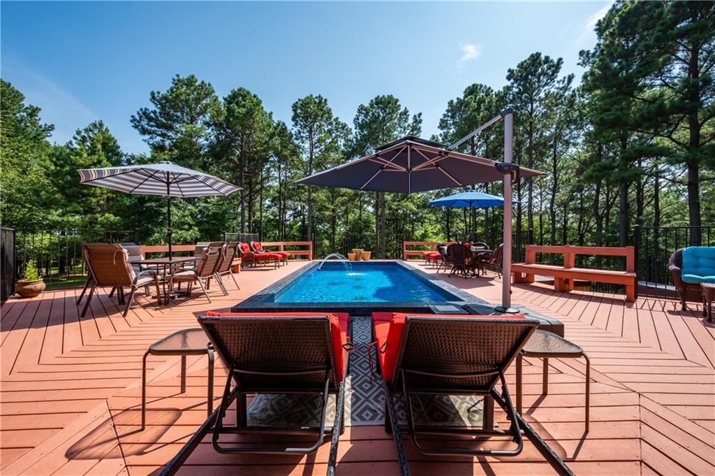 221 Oxbow Ln, Broken Bow, OK 74728