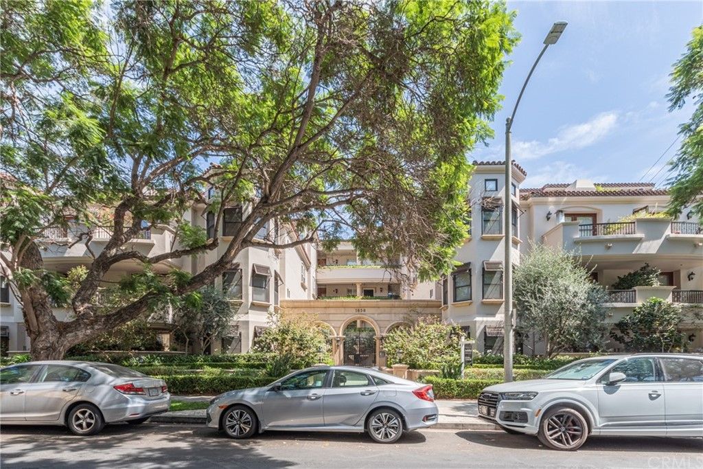 1658 Camden Ave #105, Los Angeles, CA 90025