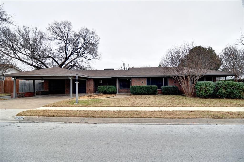 3704 Norton Dr, Richland Hills, TX 76118