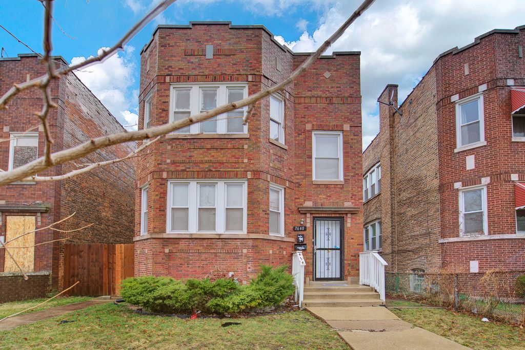 7640 S Throop St, Chicago, IL 60620