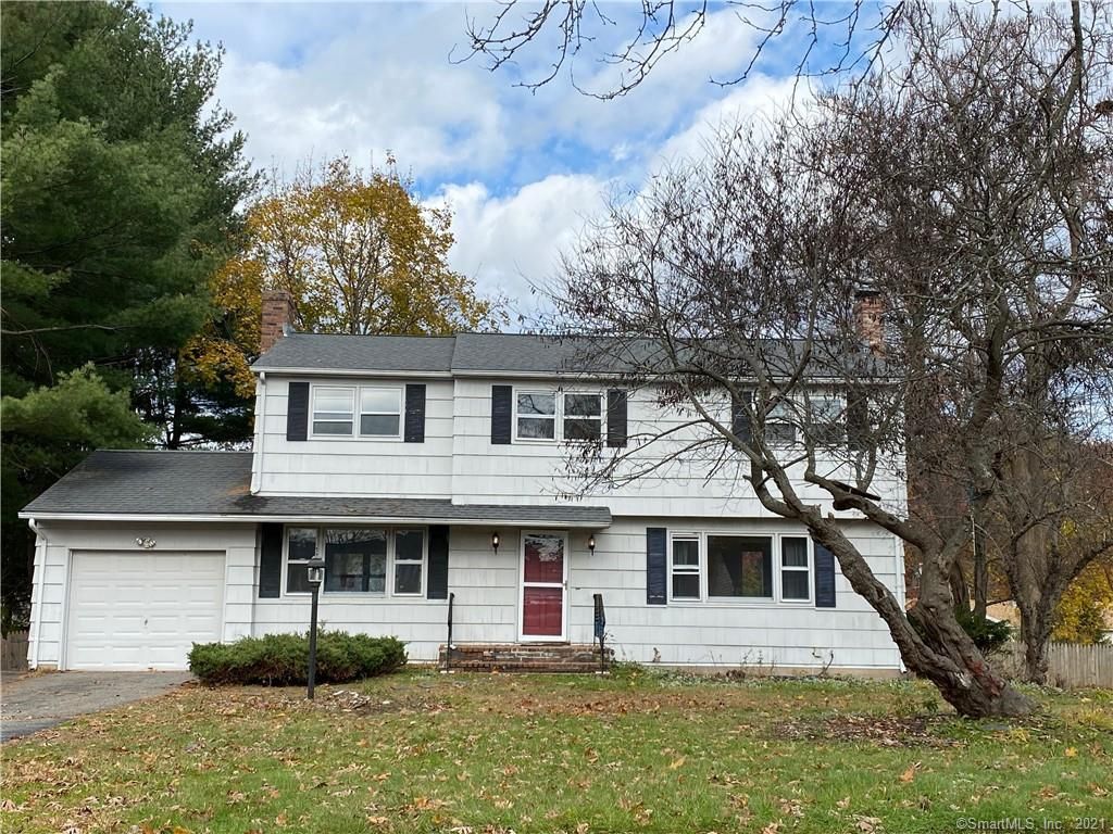 33 Princeton Ln, Glastonbury, CT 06033