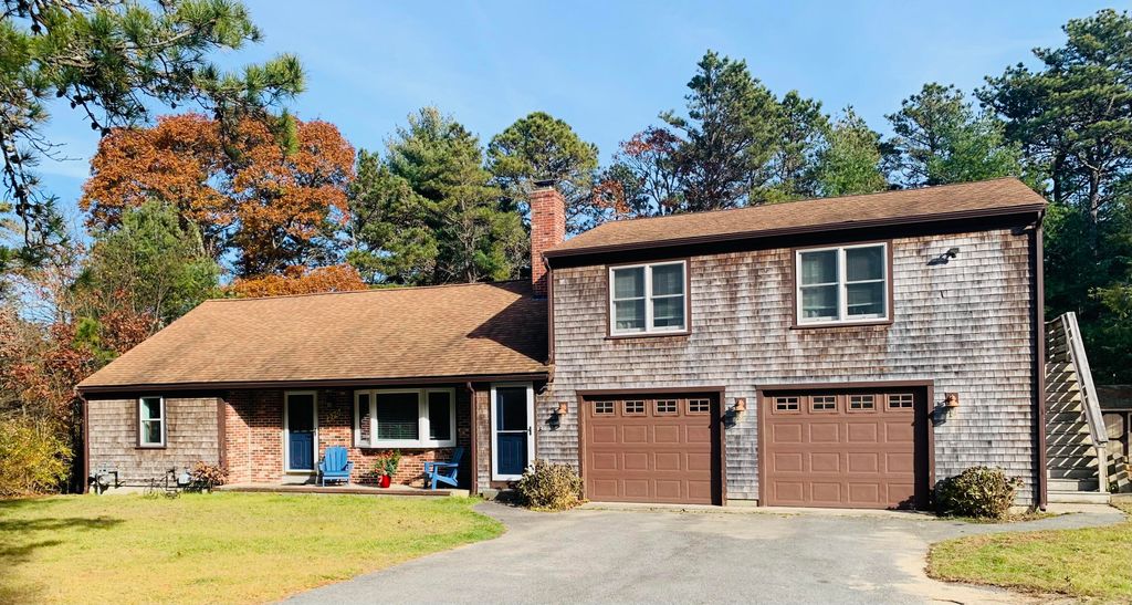 270 Mashpee Neck Road, Mashpee, MA 02649 See Est. Value, Schools & More