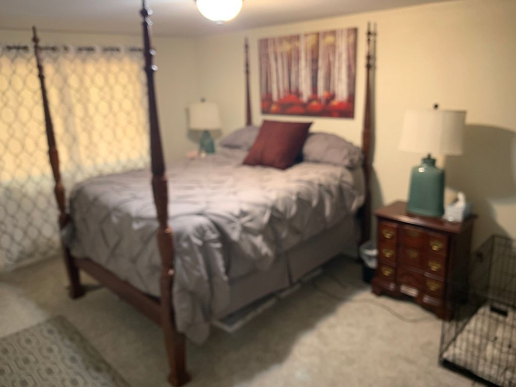 42111 Blossom Ln, Astoria, OR 97103