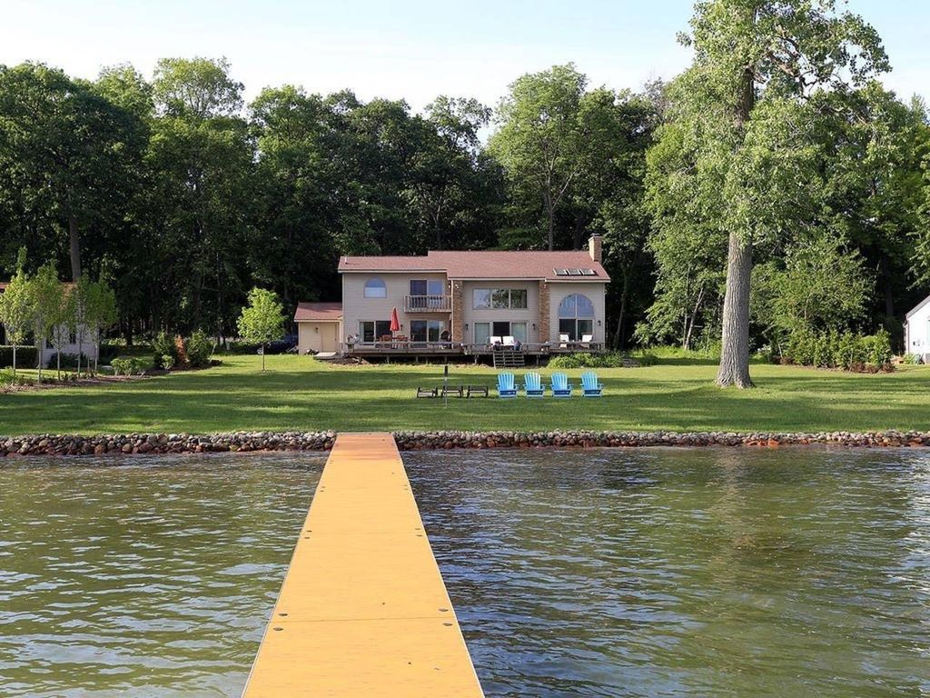 4618 Grand Blvd, Clarklake, MI 49234