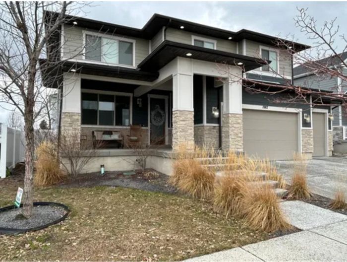 1987 W  Santorini Dr, South Jordan, UT 84095