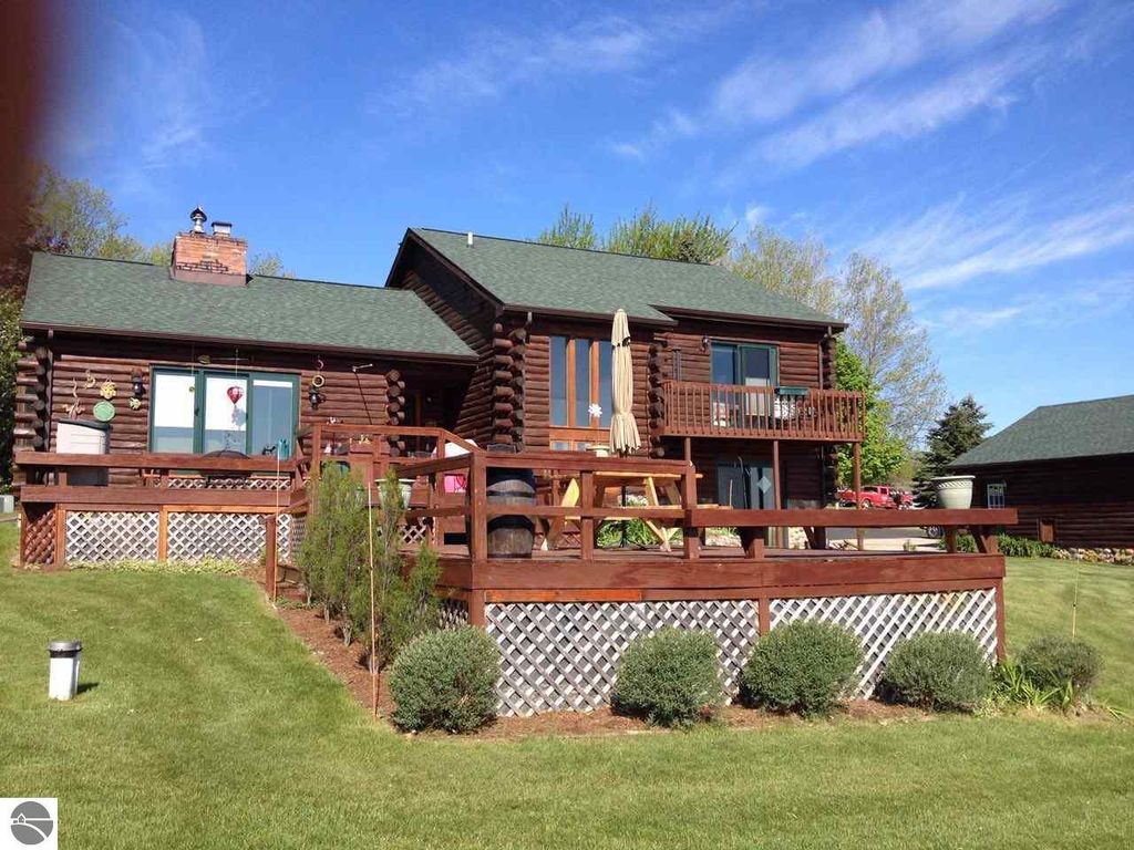 11839 Ridge View Dr, Rapid City, MI 49676 Trulia