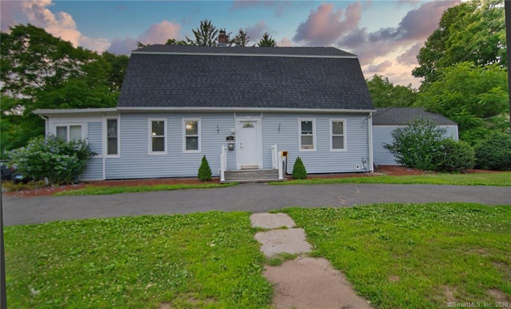 10 West St, Vernon, CT 06066