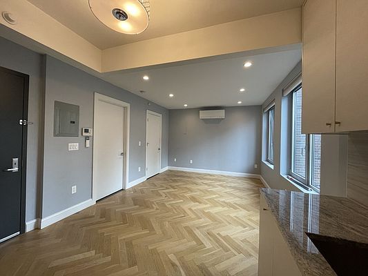 531 Vanderbilt Ave #4C, Brooklyn, NY 11238