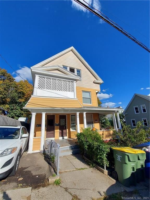 54 Brewster St, Waterbury, CT 06704