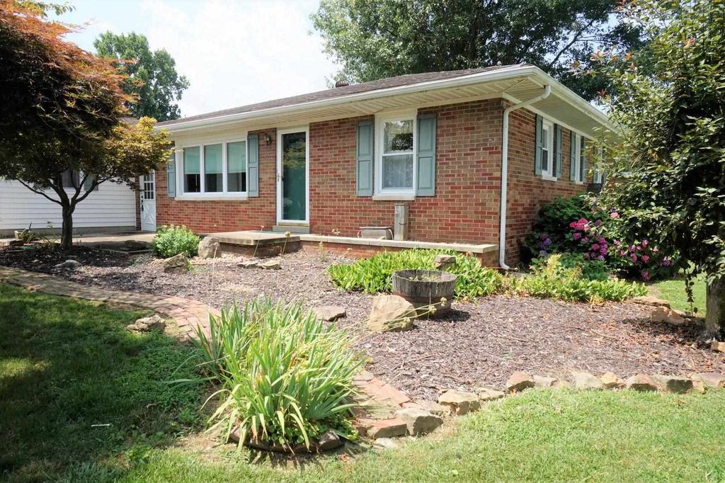 203 N 2nd Ave, Princeton, IN 47670 Trulia