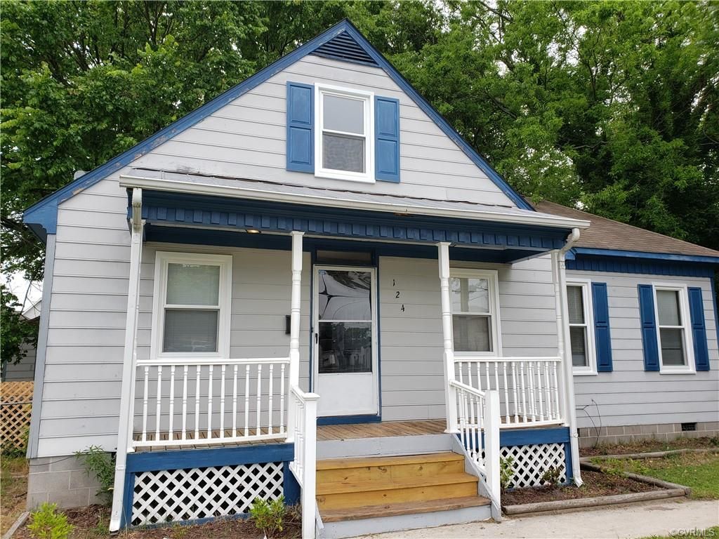 124 Henrico St, Petersburg, VA 23803
