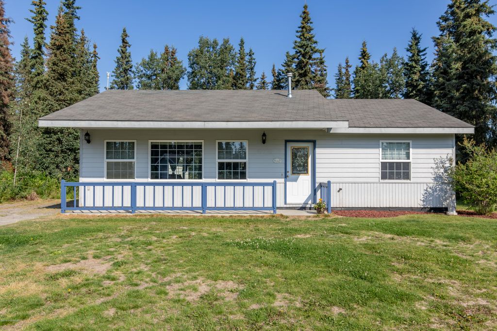 47370 Virgo Ct, Soldotna, AK 99669