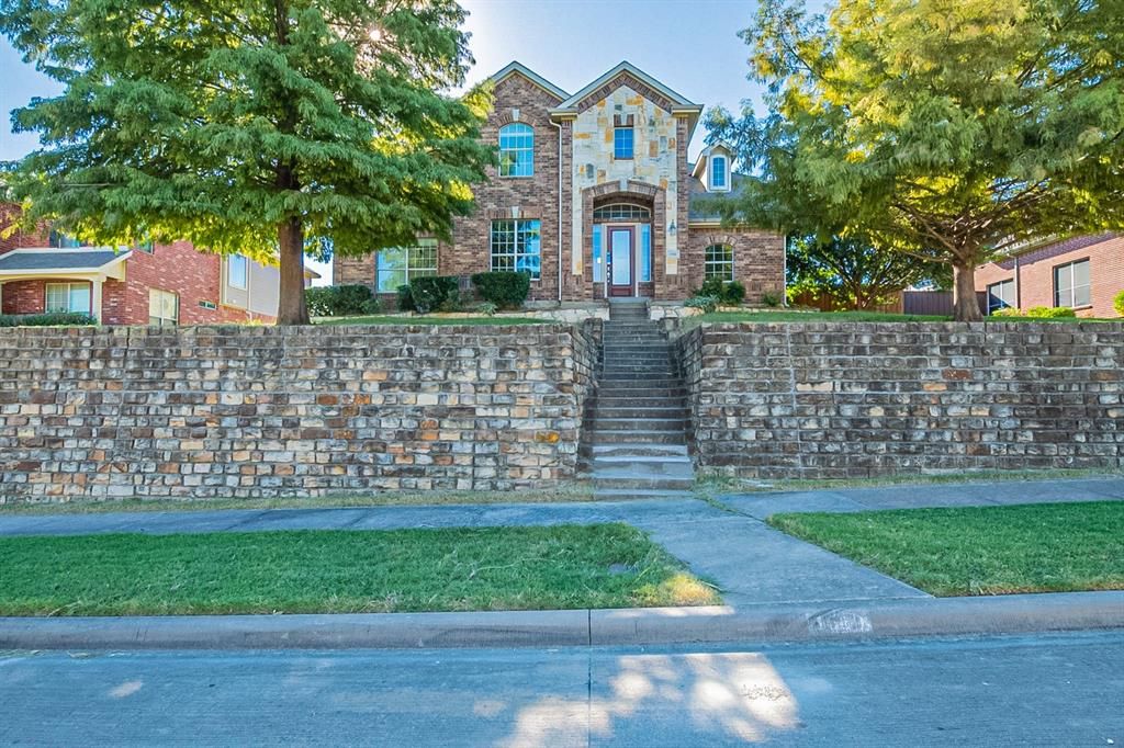 1510 Shadow Brook Trl, Garland, TX 75043