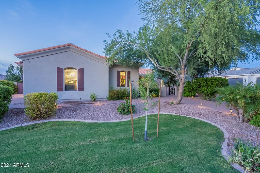 2558 E Locust Dr, Chandler, AZ 85286