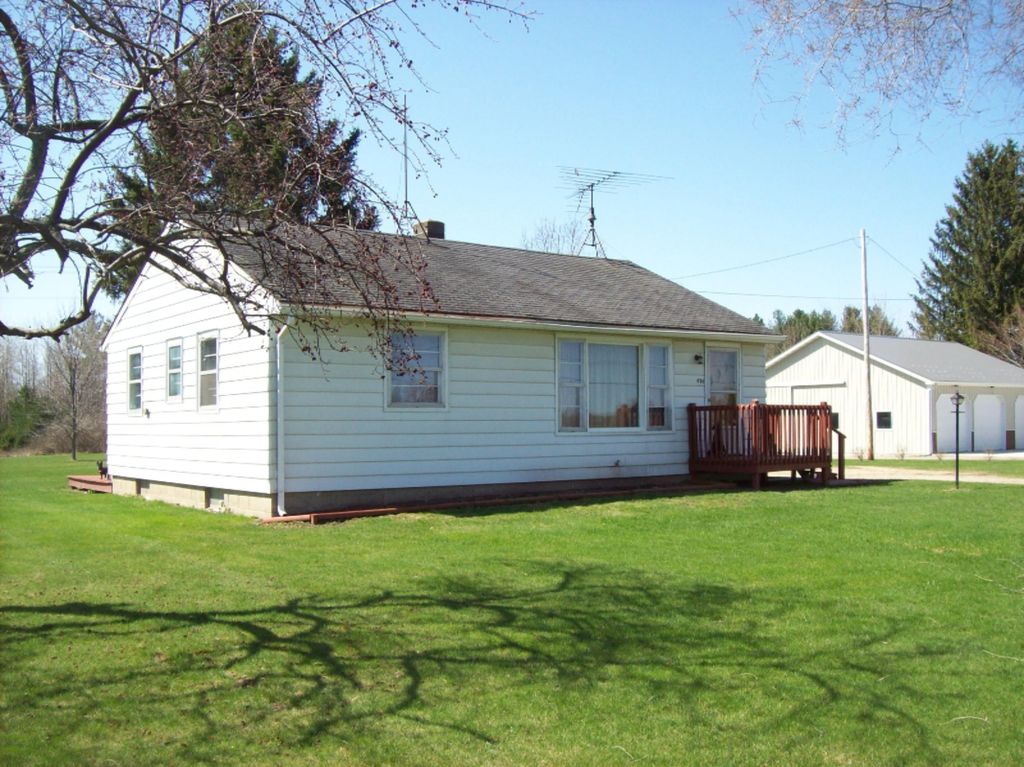 674 E Howard City Edmore Rd, Edmore, MI 48829 Trulia