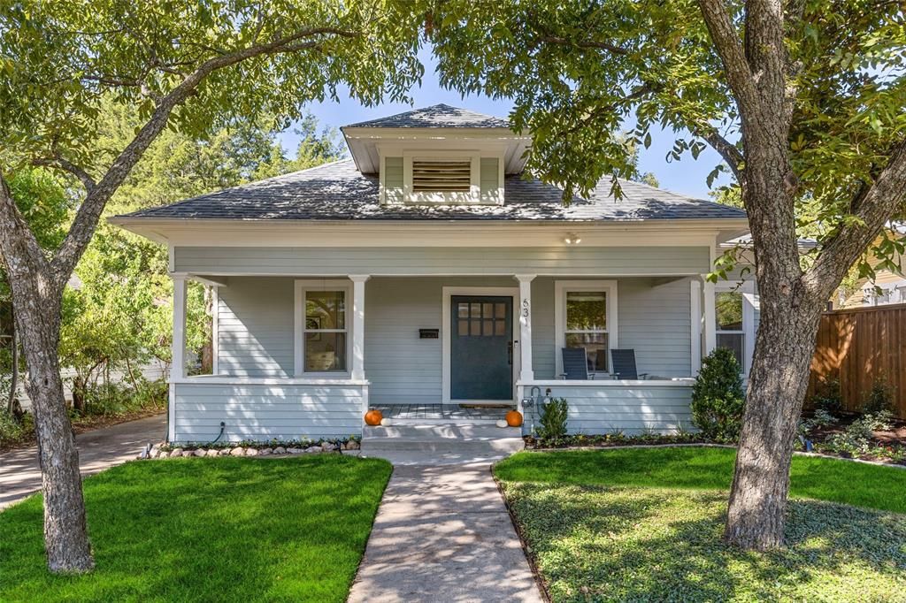 631 N Winnetka Ave, Dallas, TX 75208