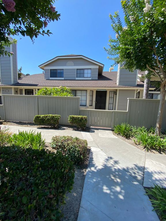 3 Bedroom Apartments For Rent In Anaheim Ca 16 Rentals Trulia [ 768 x 576 Pixel ]