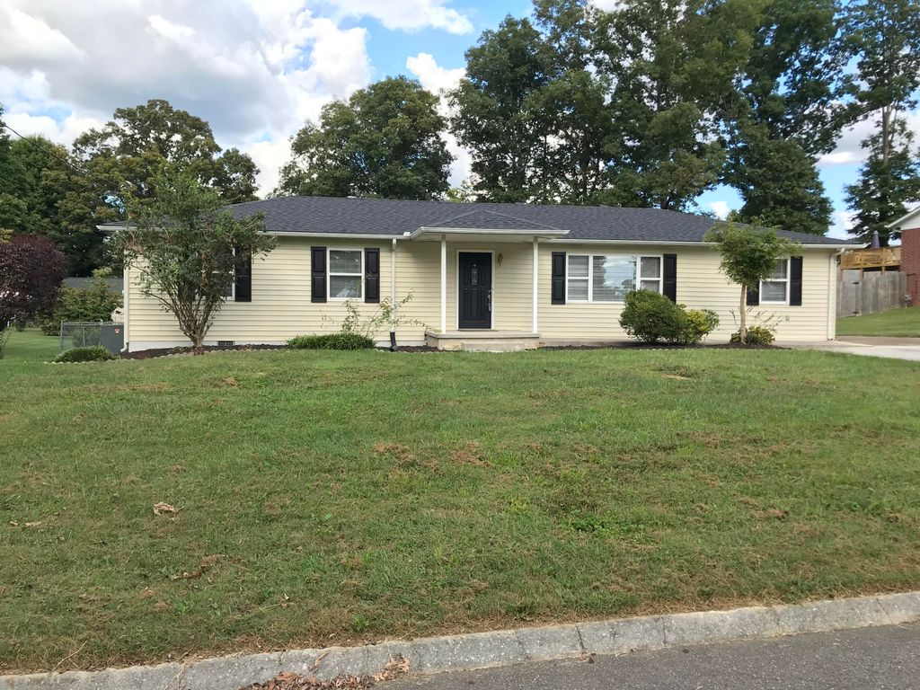 7905 N Forest Rd NW, Knoxville, TN 37909