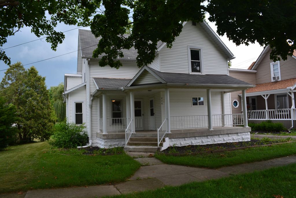 275 N  Main St, West Mansfield, OH 43358