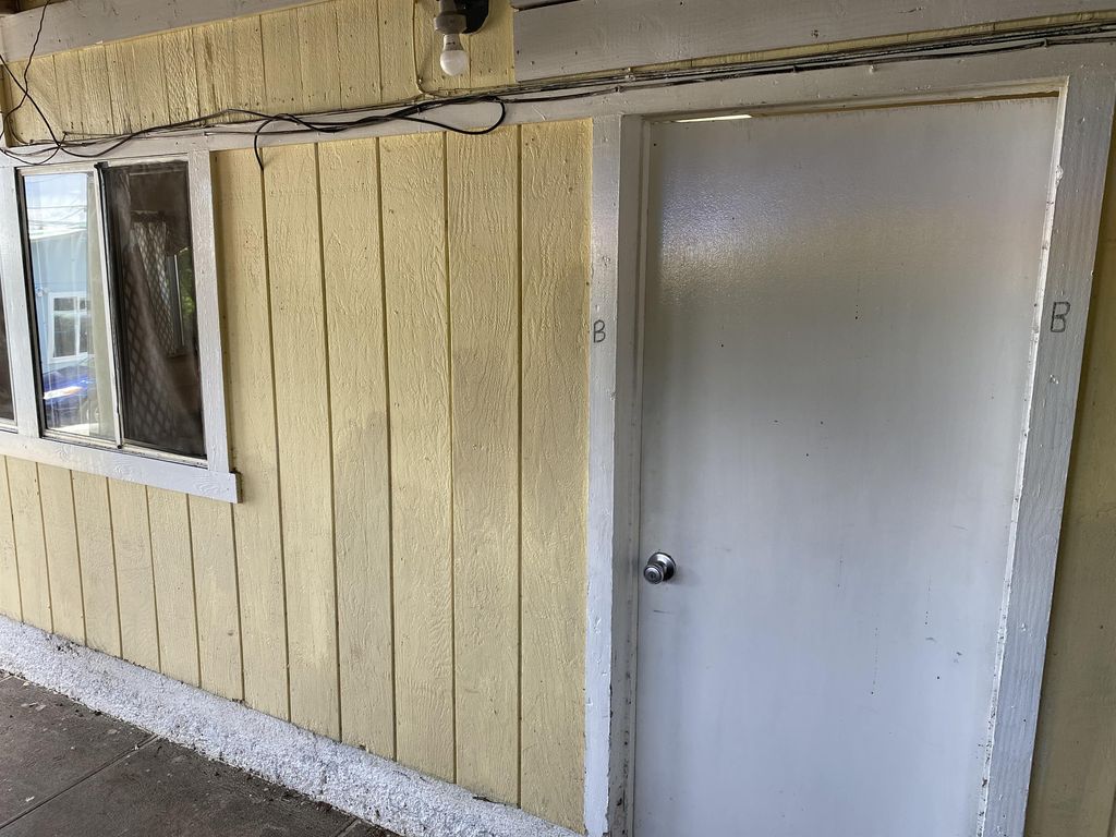 2592 Kilauea Ave, Hilo, HI 96720