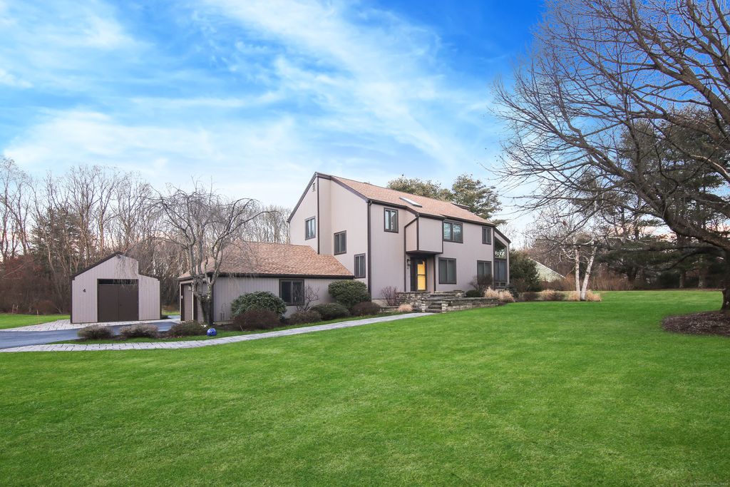 4 Smokey Ridge Rd, Simsbury, CT 06070 Trulia