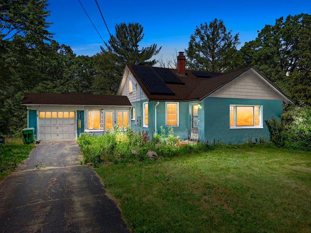 173 Blackstone St, Uxbridge, MA 01569 Trulia