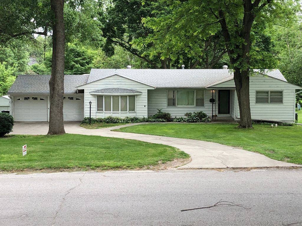 1705 S Elm St, Shenandoah, IA 51601 Trulia