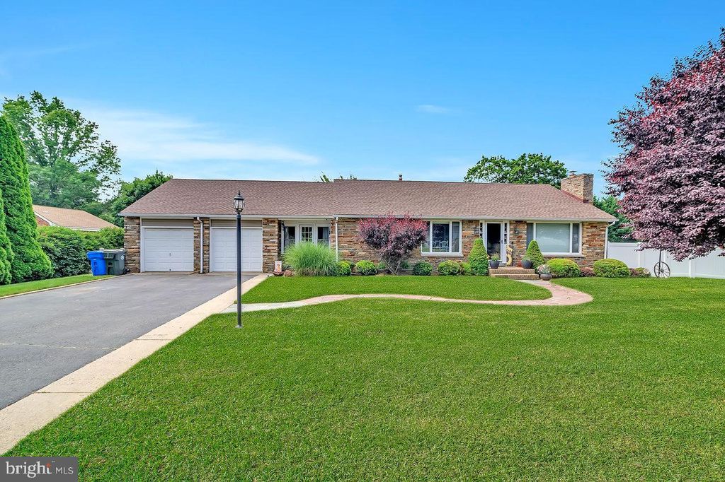 216 Crosswicks Rd, Bordentown, NJ 08505 MLS NJBL2066496 Trulia