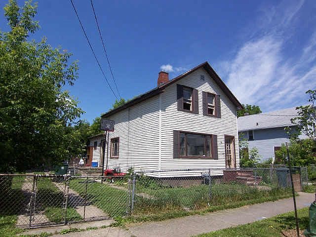 61 Myrtle St, Rochester, NY 14606