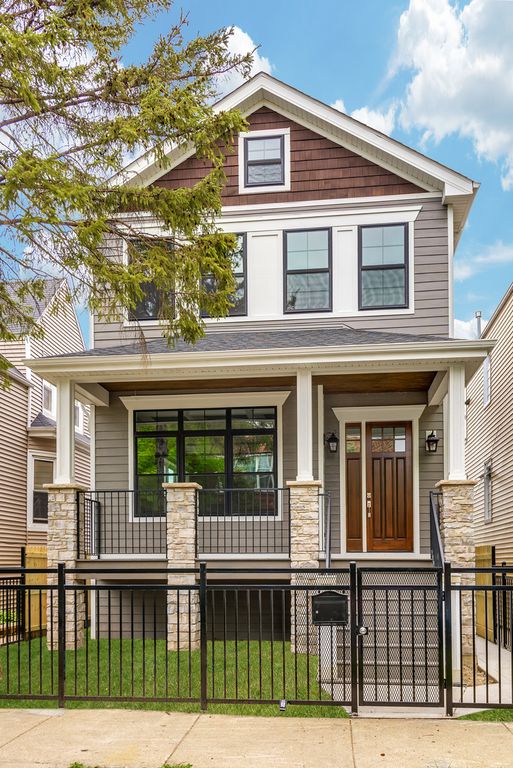 2608 W Winona St, Chicago, IL 60625