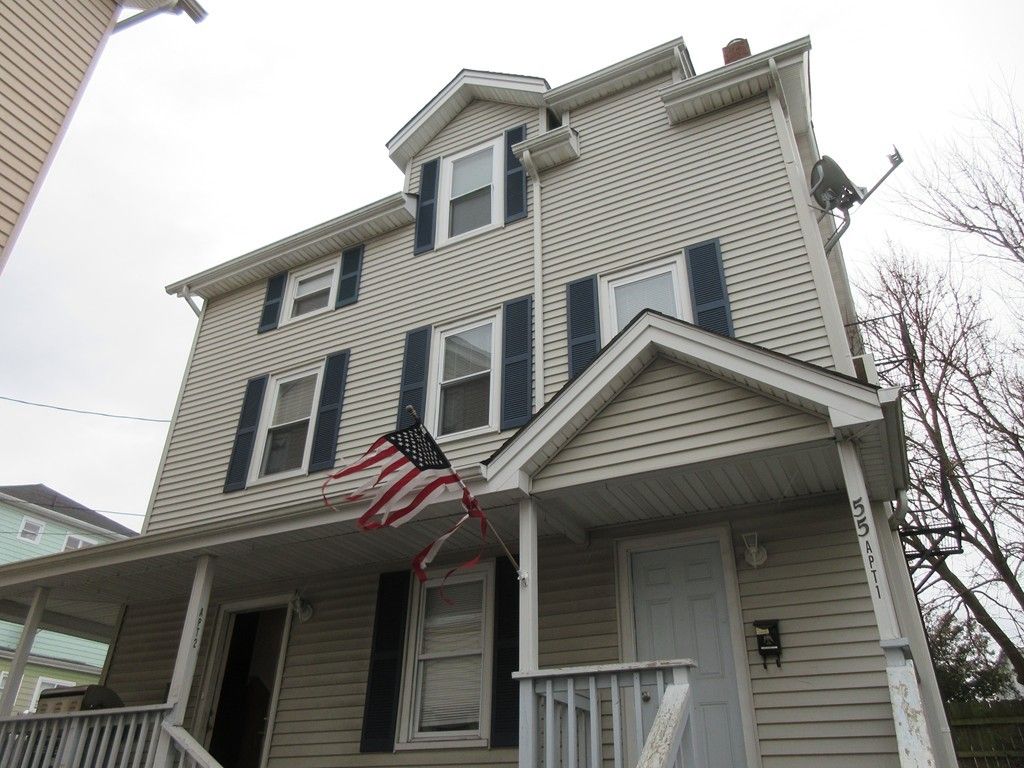 55 Tremont St, Fall River, MA 5 Bed, 3 Bath MultiFamily Home 23