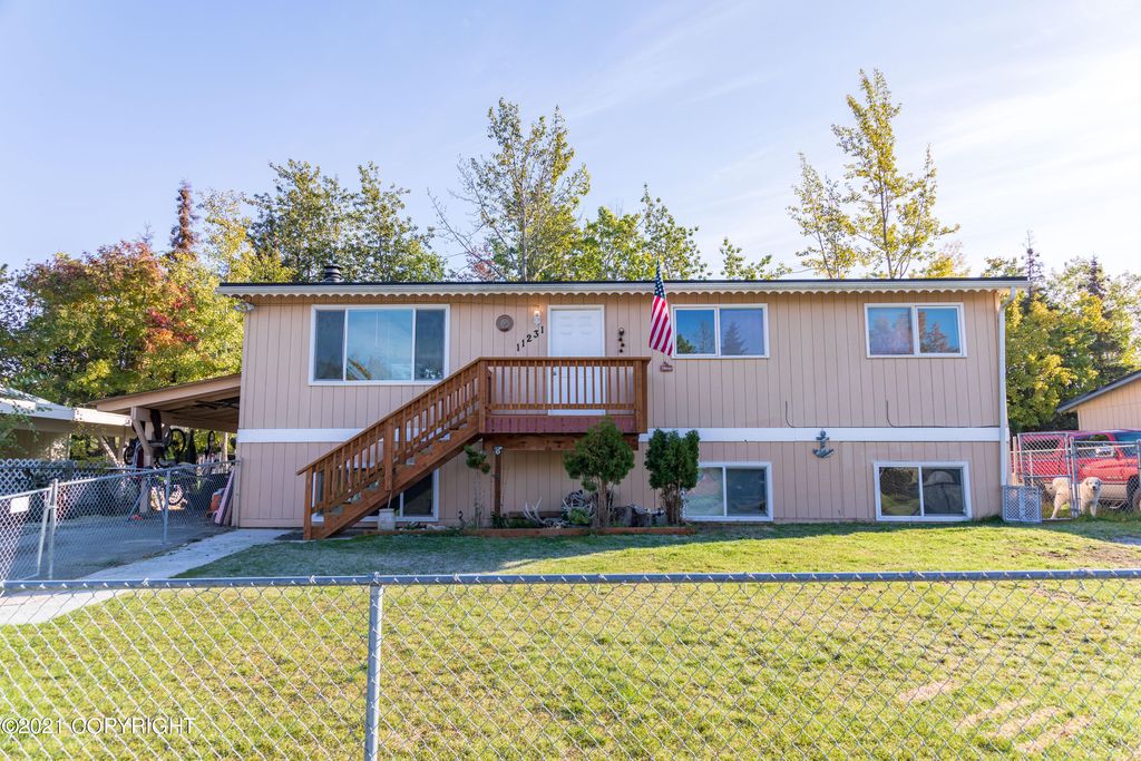 11231 Via Appia, Anchorage, AK 99515