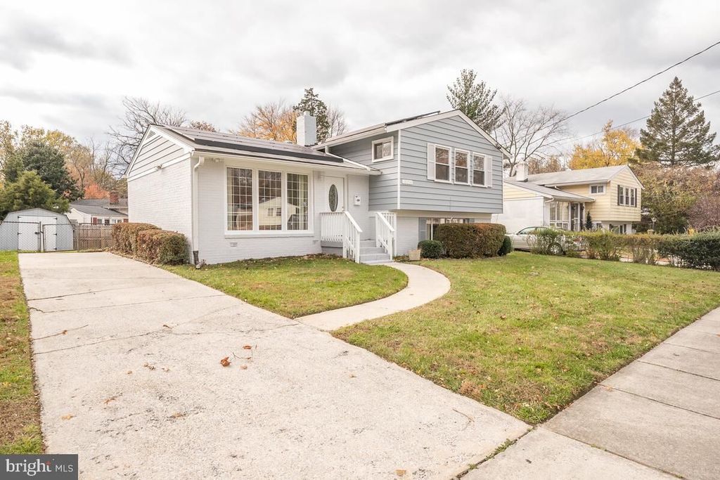 13216 Holdridge Rd, Silver Spring, MD 20906