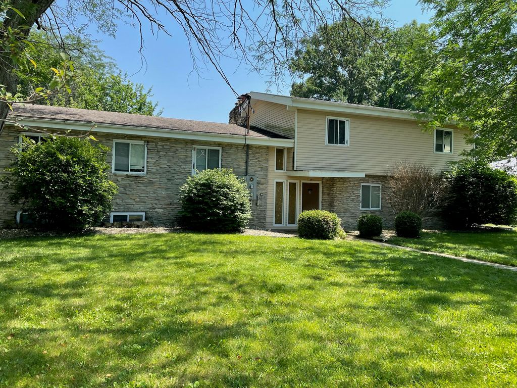 397 Tidd Dr, Galion, OH 44833