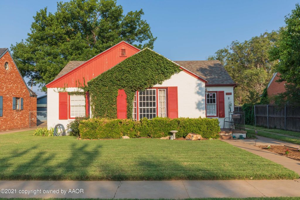 2010 S Van Buren St, Amarillo, TX 79109