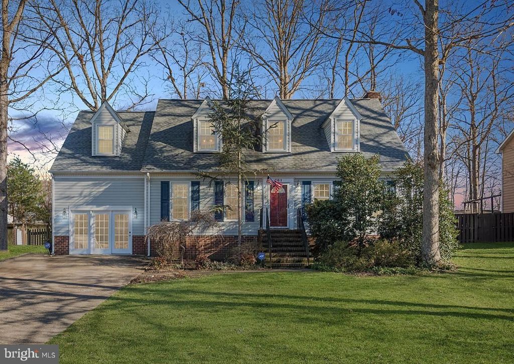 701 Maple Grove Dr, Fredericksburg, VA 22407 | Trulia