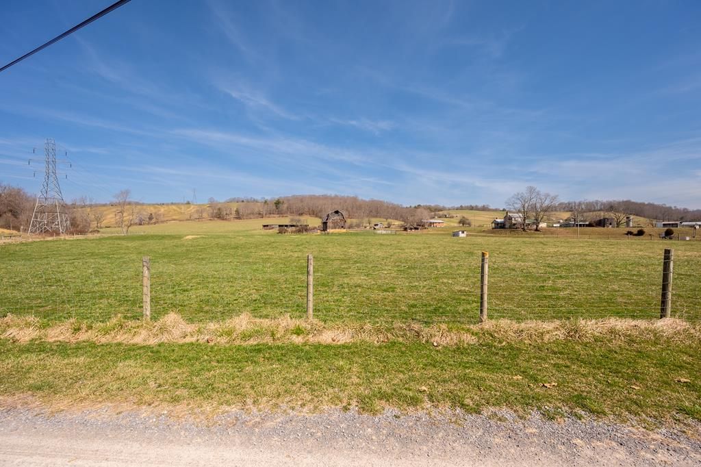 Grandaddys Dr, Bland, VA 24315 See Estimated Value