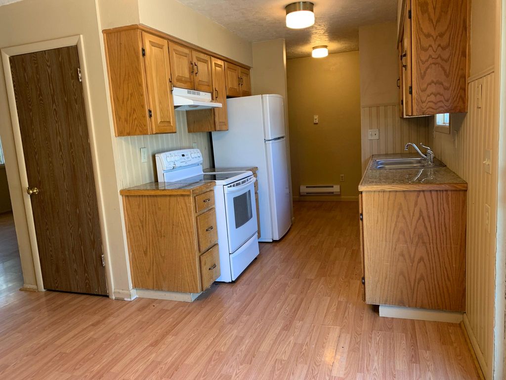 255 N Farnsworth Cir, Idaho Falls, ID 83401