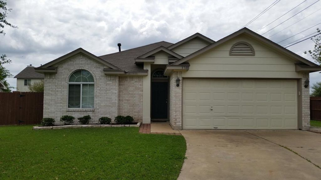 3700 Springfield Dr, College Station, TX 77845