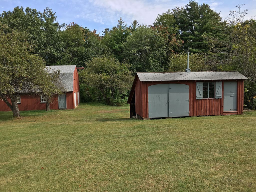 101 Drinkwater Rd, Hampton Falls, NH 4 Bed, 3 Bath SingleFamily Home