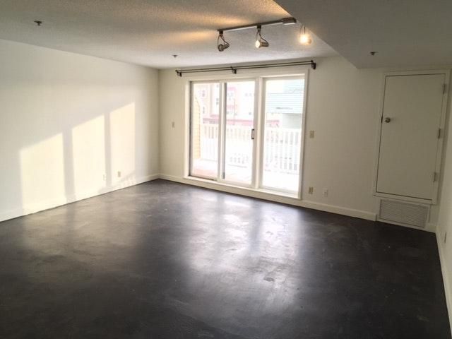 348 Rantoul St #207, Beverly, MA 01915