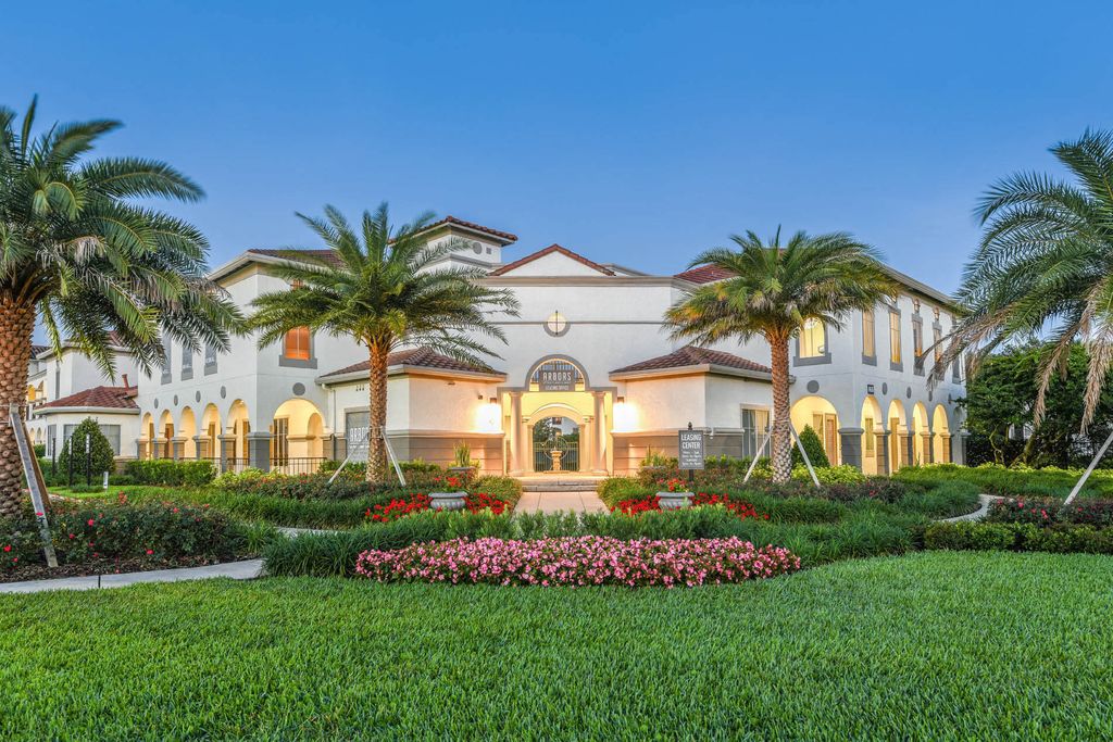 8636 Villa Poin, Orlando, FL 32810