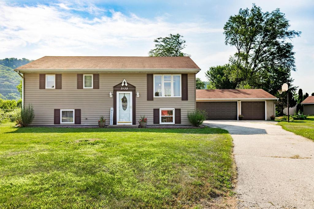 3132 Robin Hood Dr, La Crosse, WI 54601 Trulia 3132 Robin Hood Dr, La Crosse, WI 54601 Trulia