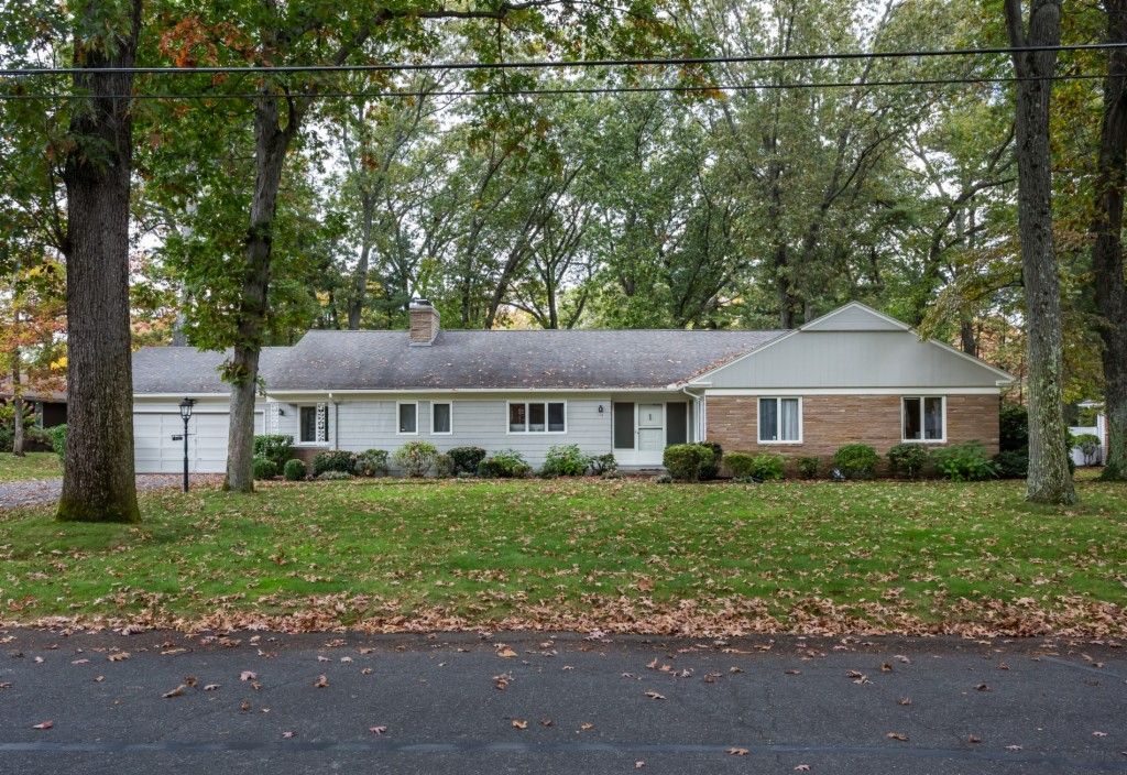 112 Pinewood Dr, Longmeadow, MA 01106 Trulia