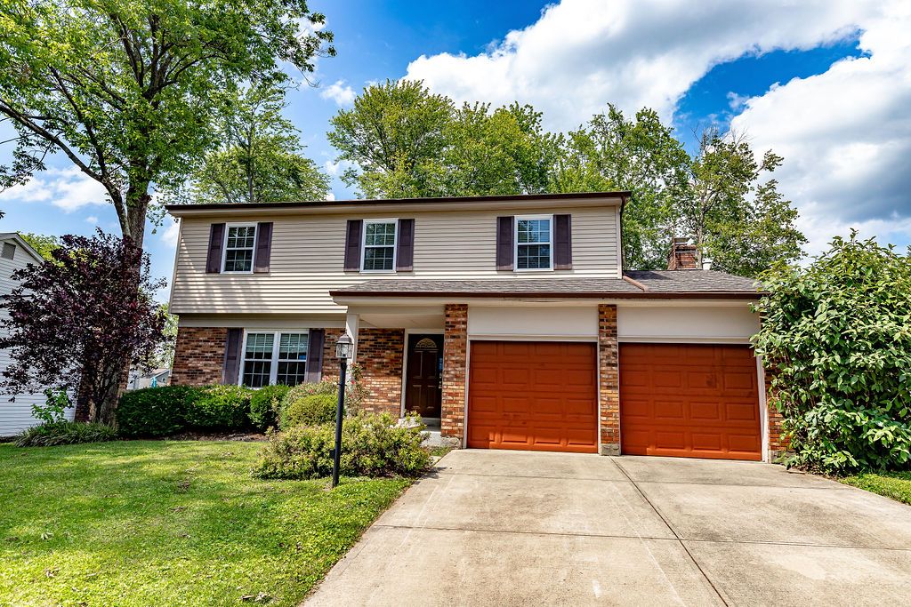 8642 Prilla Ln, Cincinnati, OH 45255