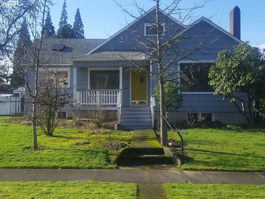 1618 Douglas St, Forest Grove, OR 97116