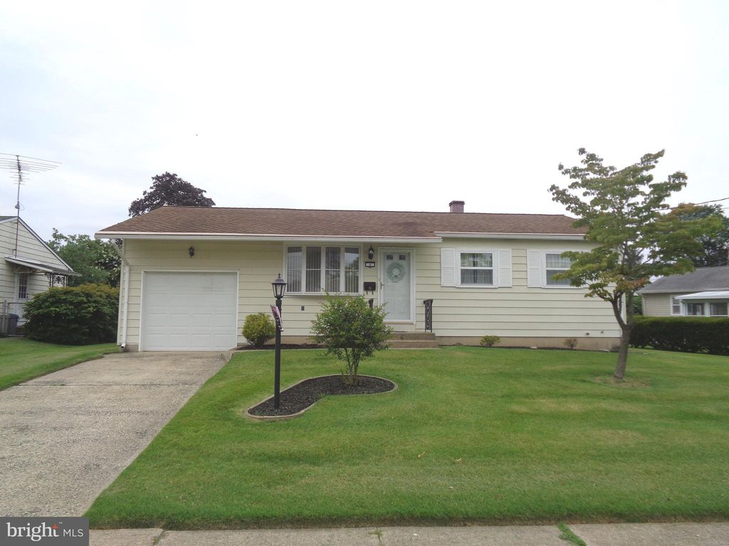 6 Glendon Rd, Trenton, NJ 08610