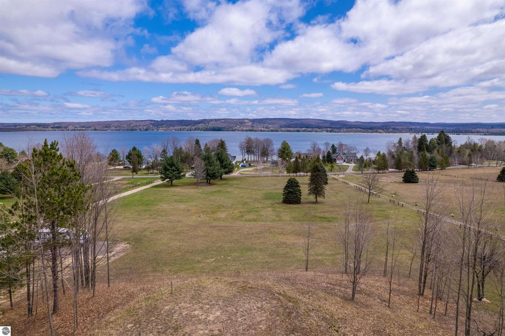 6114 Cottage Dr, Bellaire, MI 49615 Trulia